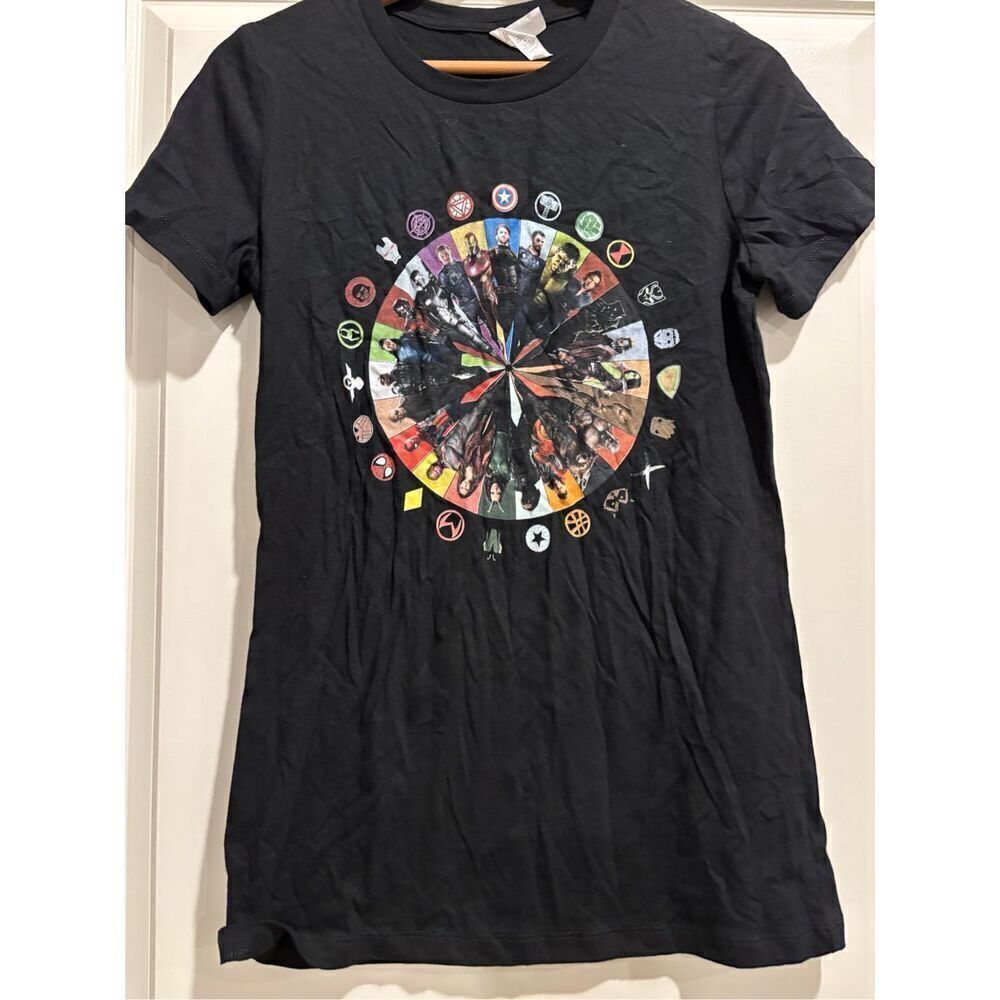 Marvel Women's T-shirt size Large